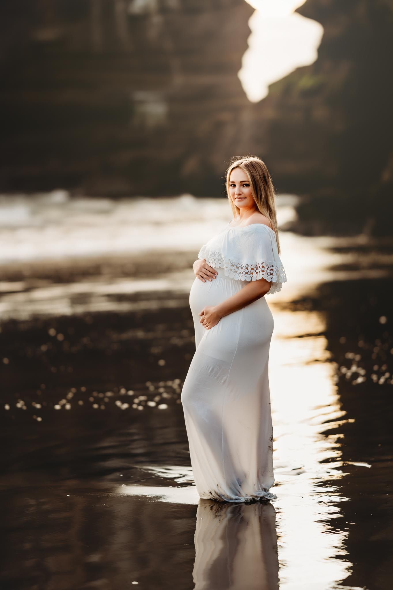 Amber-Farooq-Auckland-Newborn-Maternity-Photographer