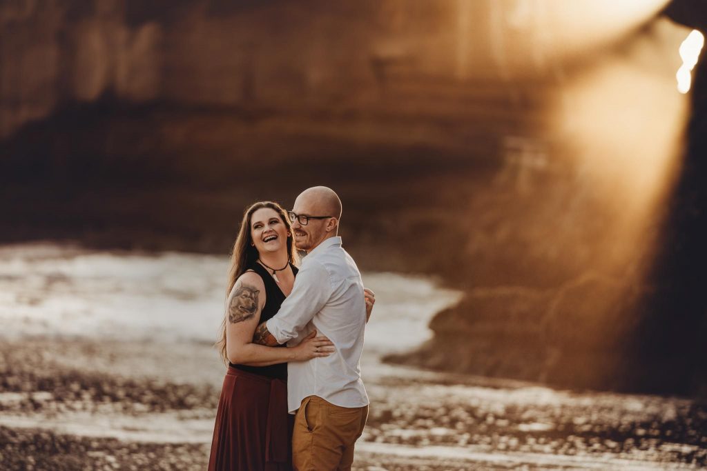 couple laughing - couples photoshoots Auckland - amber Farooq
