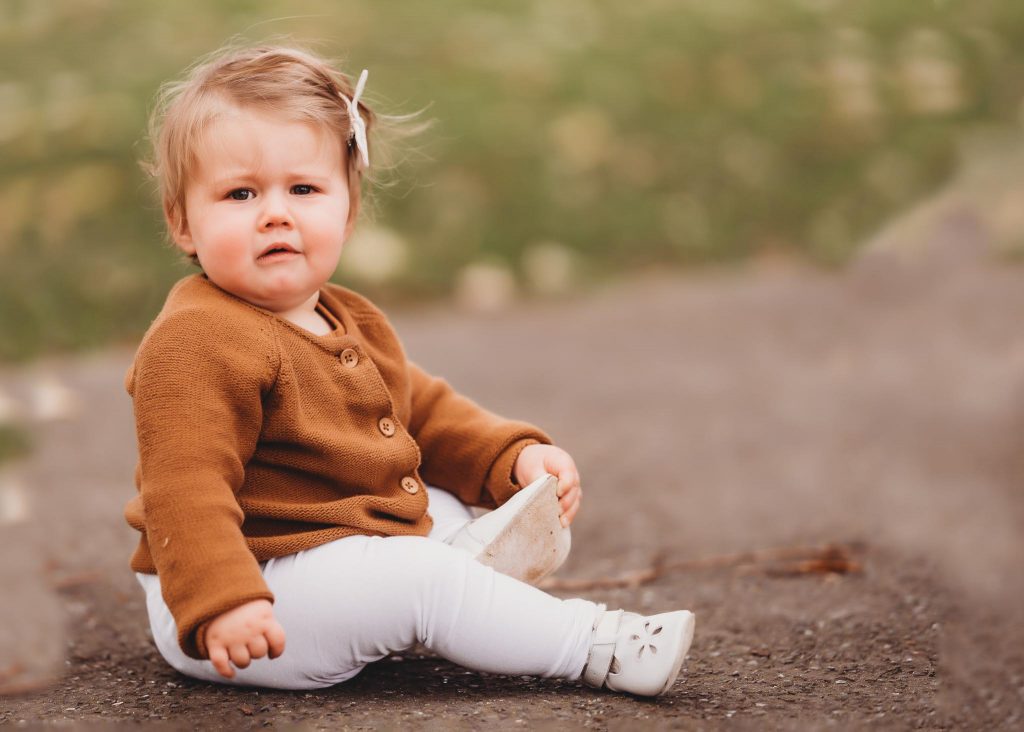 Auckland boho Cake Smash photo session at Cornwall park - Milestone Photography