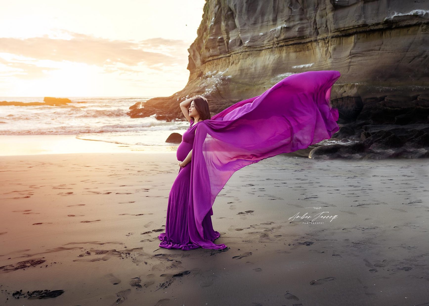 Auckland maternity dresses for pregnancy photoshoots - Client Wardrobe