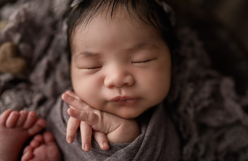 newborn face close up – Auckland studio newborn photographer