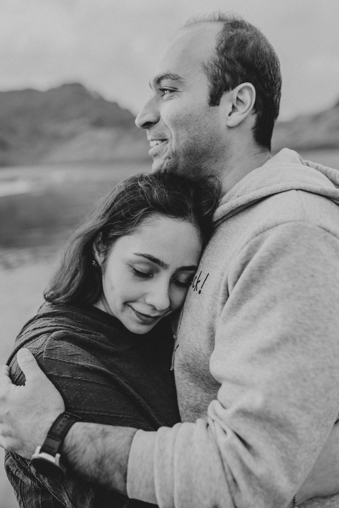 Preserving love stories: Bethells Beach couple photography captures the magic of Mas and Huda's anniversary celebration.